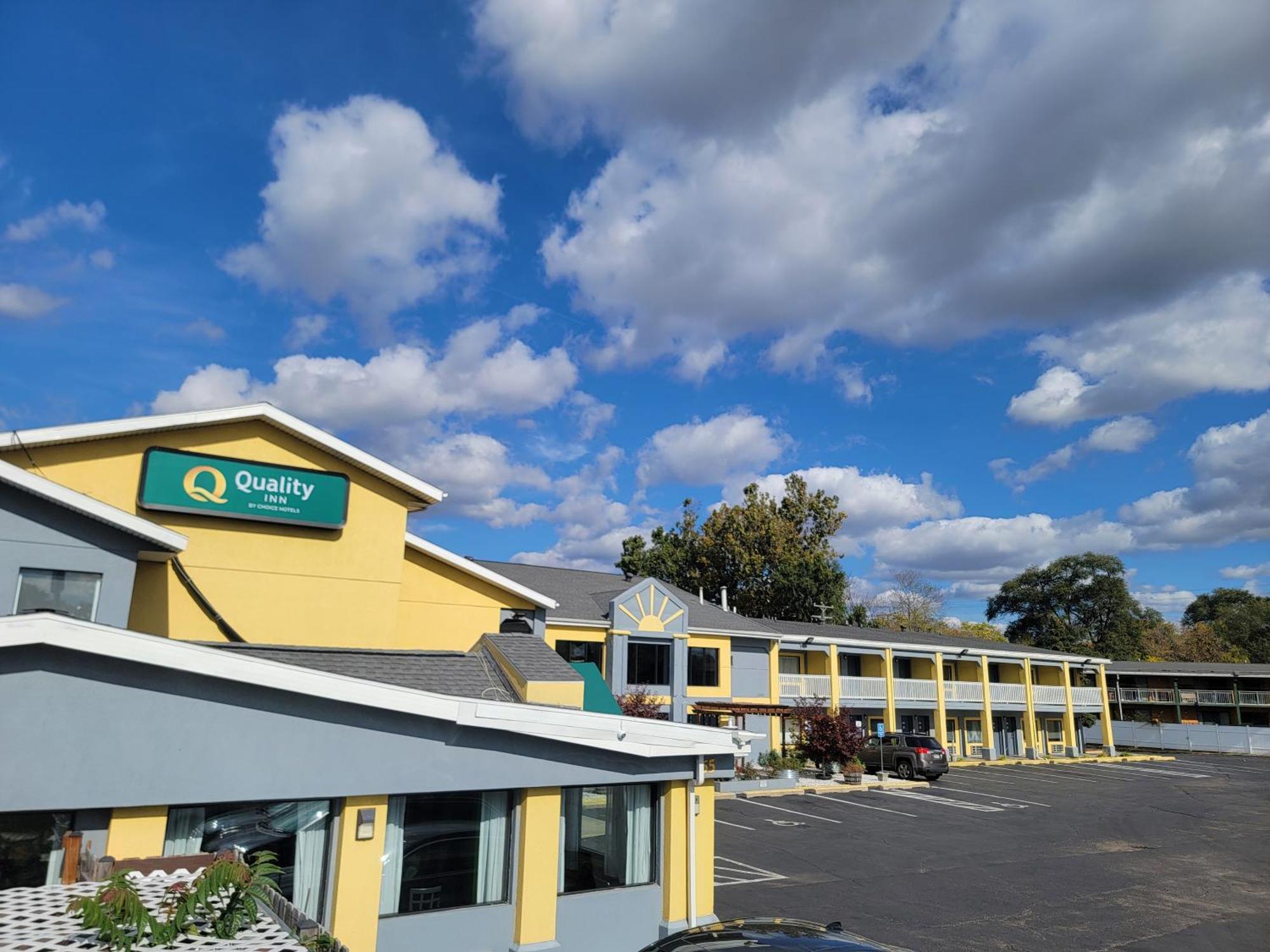 Quality Inn Grand Rapids Near Downtown Ουαϊόμινγκ Εξωτερικό φωτογραφία